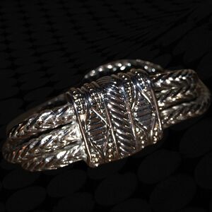 Nice new solid, silver colored bracelet